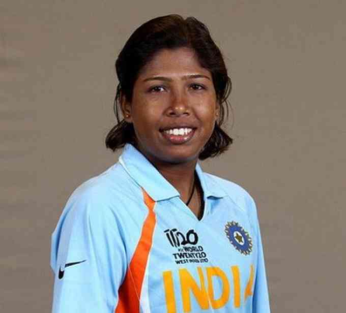 Jhulan Goswami Biography ( Indian Female Cricketer )