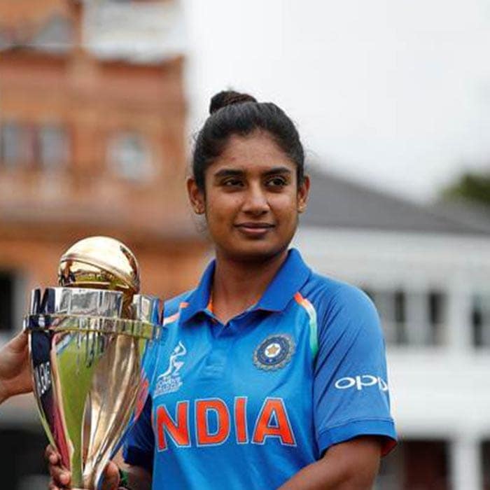 Mithali Raj Biography in english (Indian Female Cricketer Player) Age, Networth, marriage