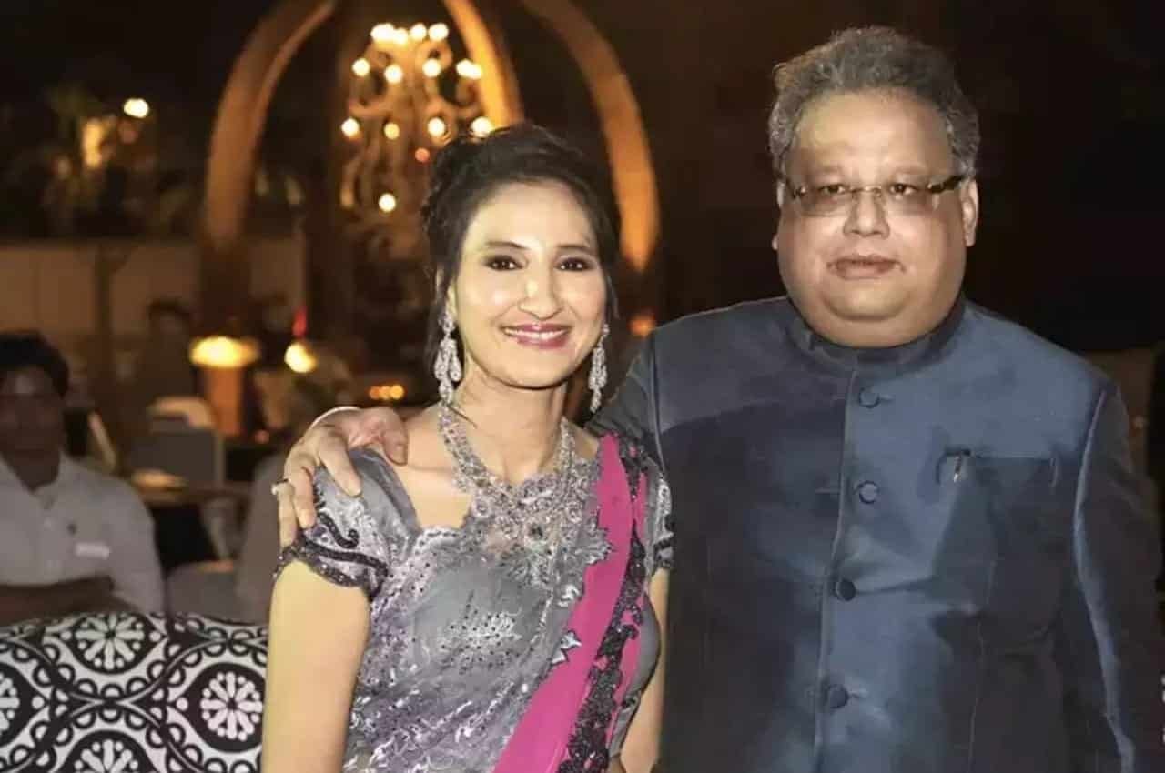Rekha jhunjhunwala biography in english (wife of Rakesh Jhunjhunwala ...
