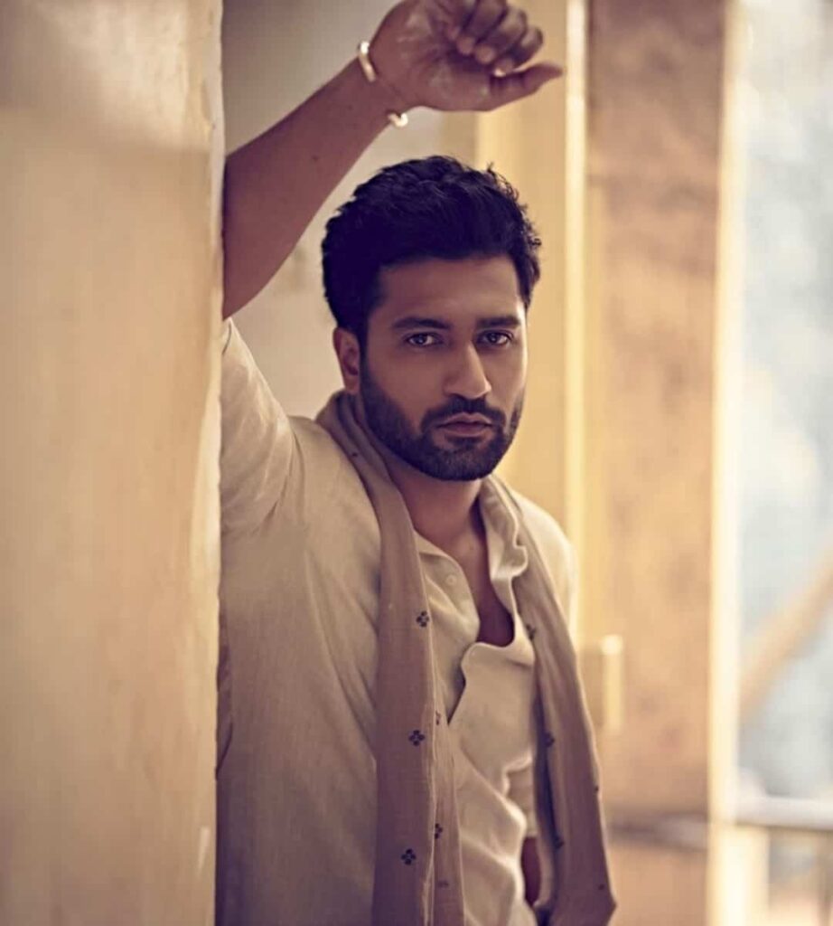 Vicky kaushal biography in english (Indian Actor), Age, Wife, Networth