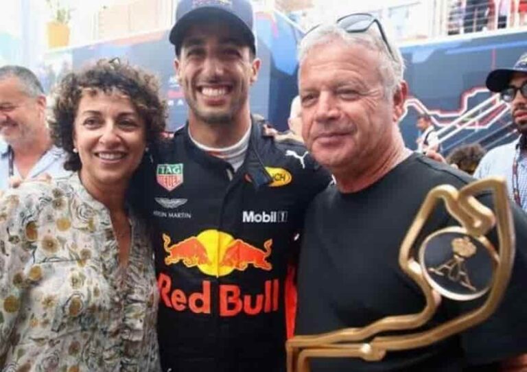Daniel Ricciardo biography in english (Australian motorsports racing ...