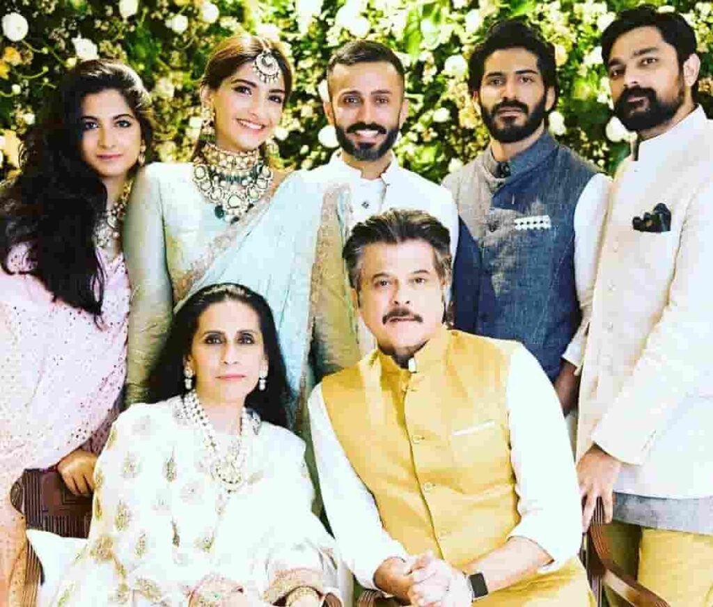Rhea Kapoor family