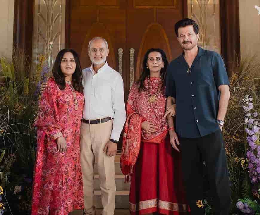 Vayu Kapoor Family Photo