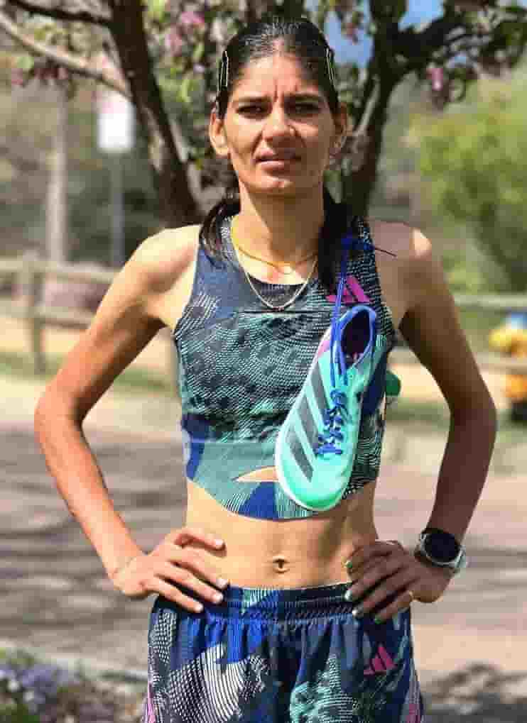 Parul Chaudhary biography in english (Indian Athlete)