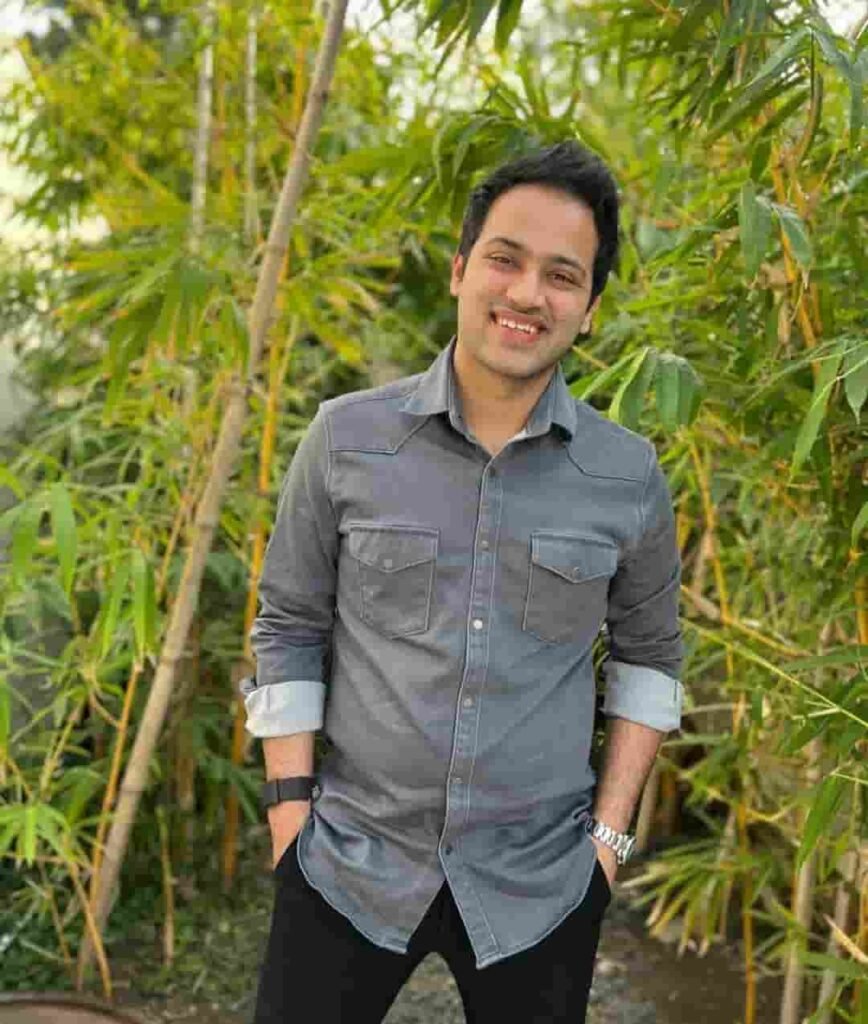 राज शमानी जीवन परिचय Raj shamani biography in hindi (सोशल मीडिया  इनफ्लुएंसर) - Study By Mind