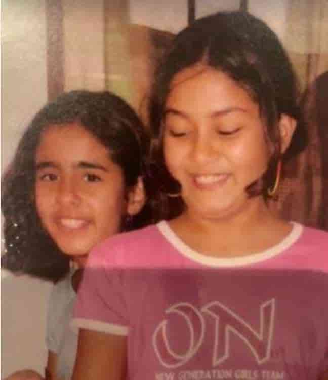 mira rajput childhood photo