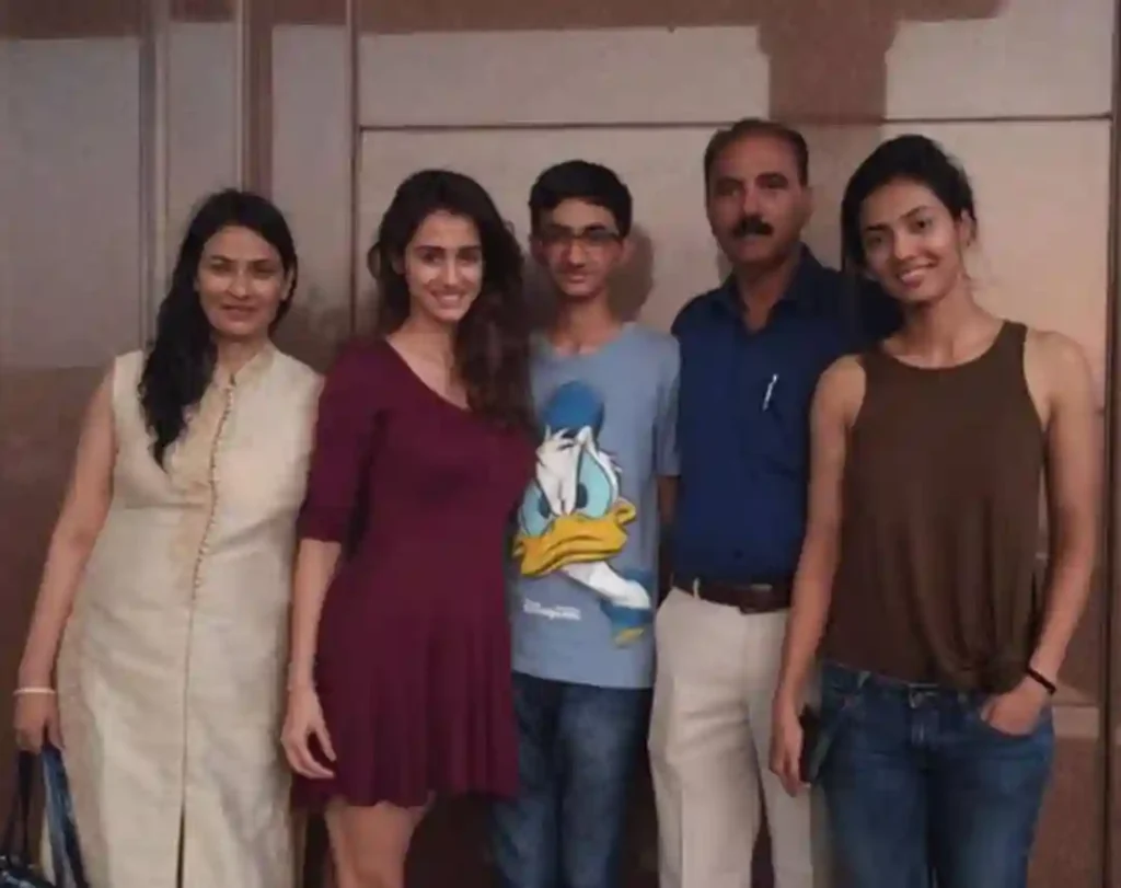दिशा पटानी जीवन परिचय Disha patani biography in hindi (अभिनेत्री)