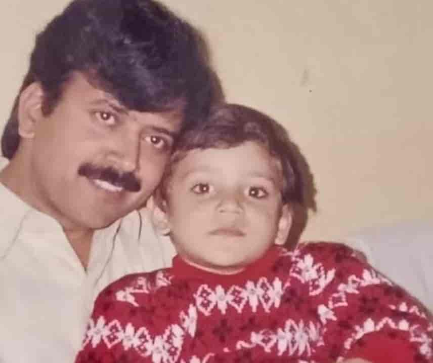 Avinash mishra childhood photo
