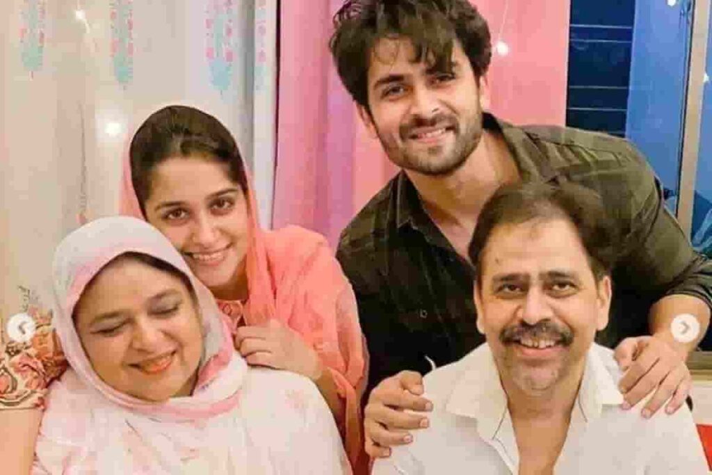 Dipika karar family photo