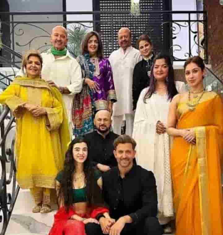 Hrithik Roshan family photo