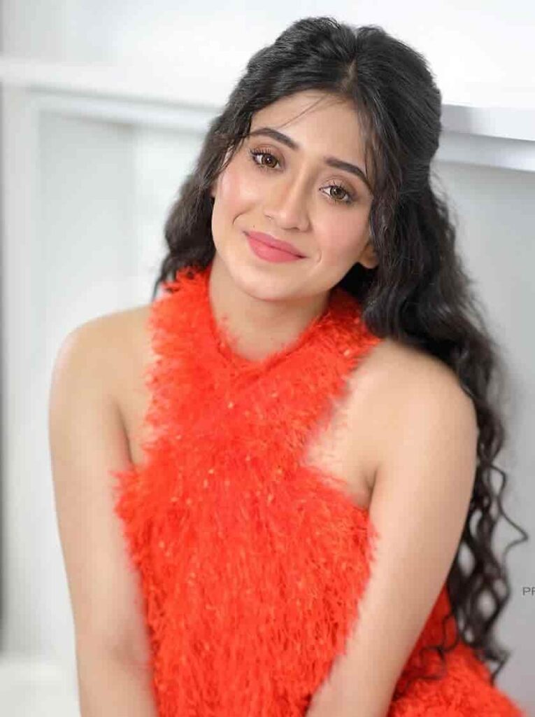 शिवांगी जोशी जीवन परिचय Shivangi joshi biography in hindi (अभिनेत्री)
