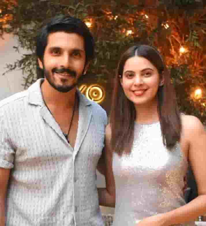 Kanwar dhillon girlfriend