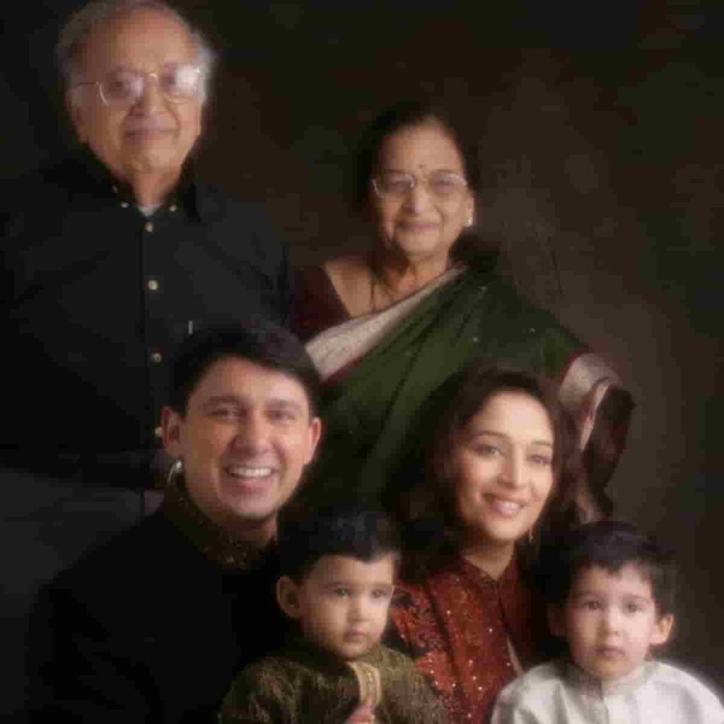 Madhuri dixit family photo