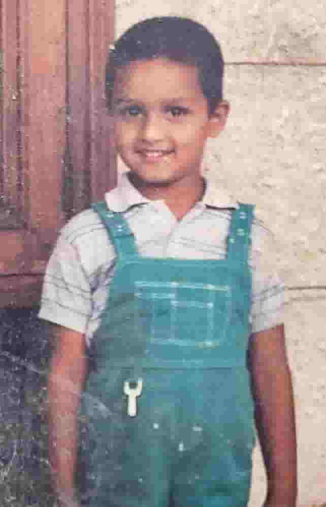 Saurabh Raj jain childhood photo