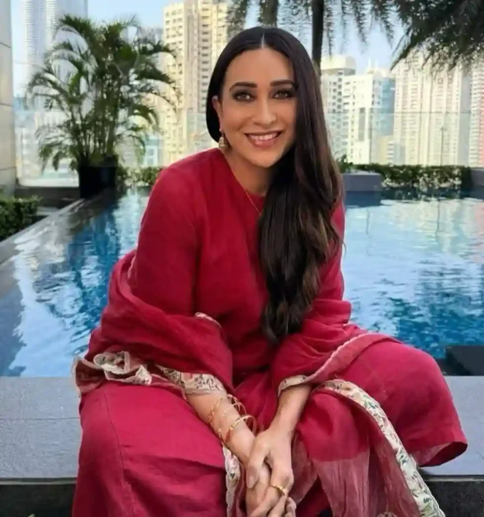 करिश्मा कपूर जीवन परिचय Karisma kapoor biography in hindi (अभिनेत्री)