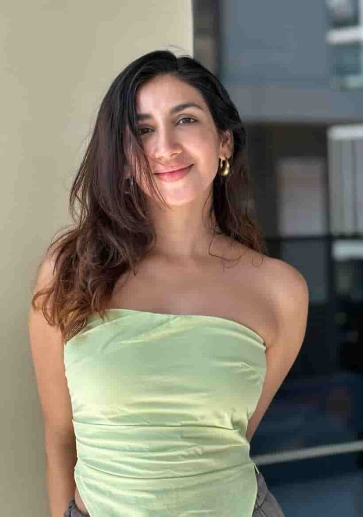 पारुल गुलाटी जीवन परिचय Parul gulati biography in hindi (अभिनेत्री तथा CEO of Nish hair)