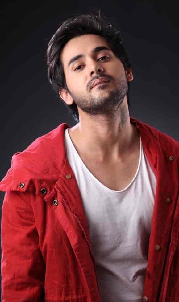 रणदीप राय जीवन परिचय Randeep Rai biography in hindi (अभिनेता)