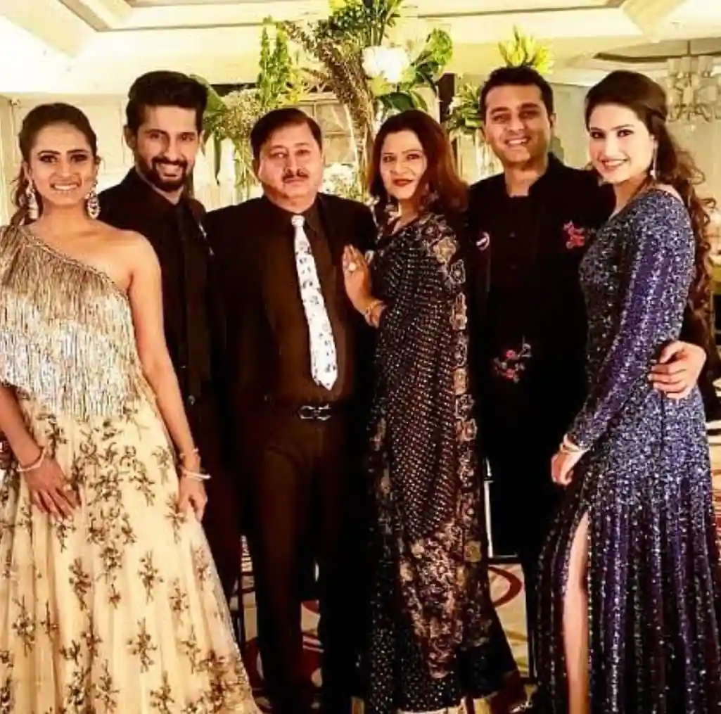 सरगुन मेहता जीवन परिचय Sargun mehta biography in hindi (अभिनेत्री)