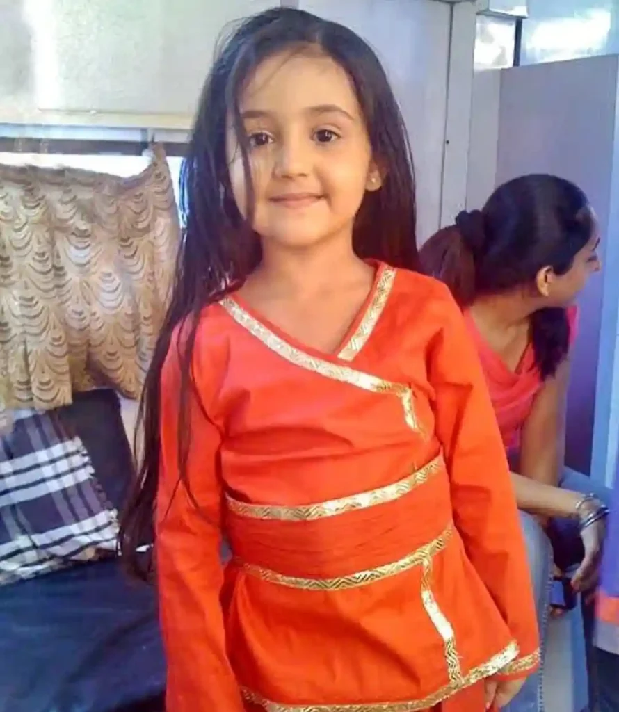 अशनूर कौर जीवन परिचय Ashnoor kaur biography in hindi (अभिनेत्री) 3 अशनूर कौर जीवन परिचय Ashnoor kaur biography in hindi (अभिनेत्री)