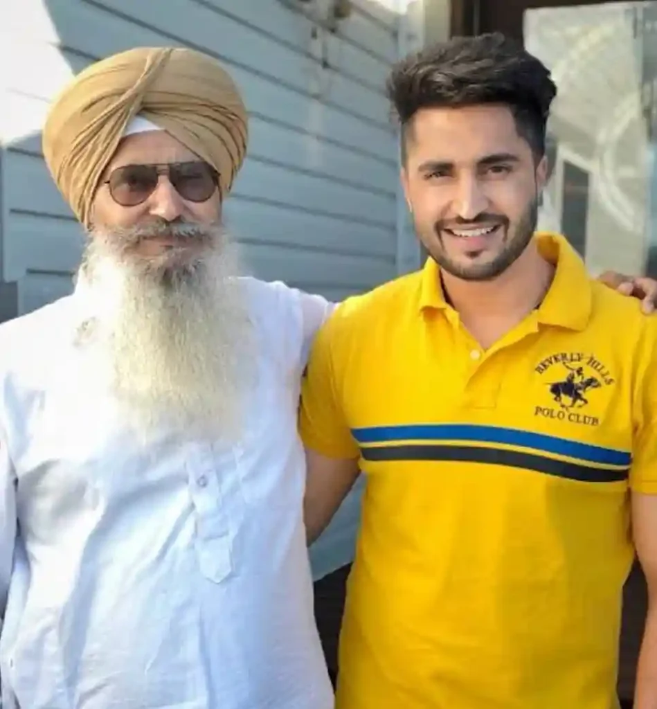 जस्सी गिल जीवन परिचय Jassie gill biography in hindi (गायक) 3 जस्सी गिल जीवन परिचय Jassie gill biography in hindi (गायक)