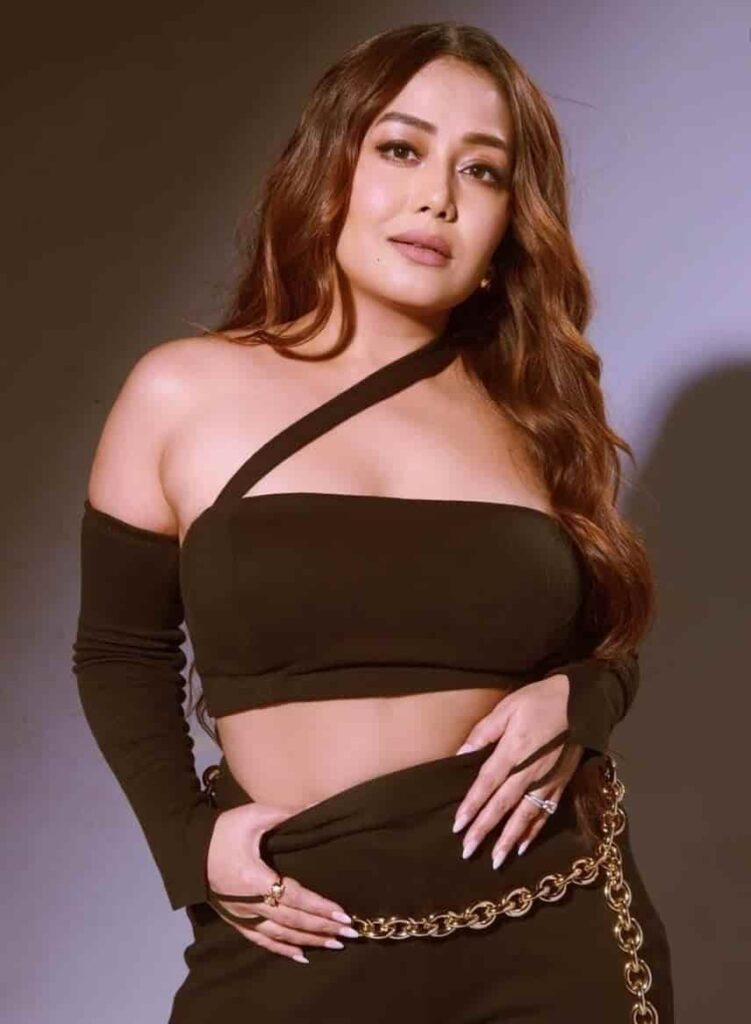 नेहा कक्कड़ जीवन परिचय Neha Kakkar biography in hindi (गायक) 1 नेहा कक्कड़ जीवन परिचय Neha Kakkar biography in hindi (गायक)