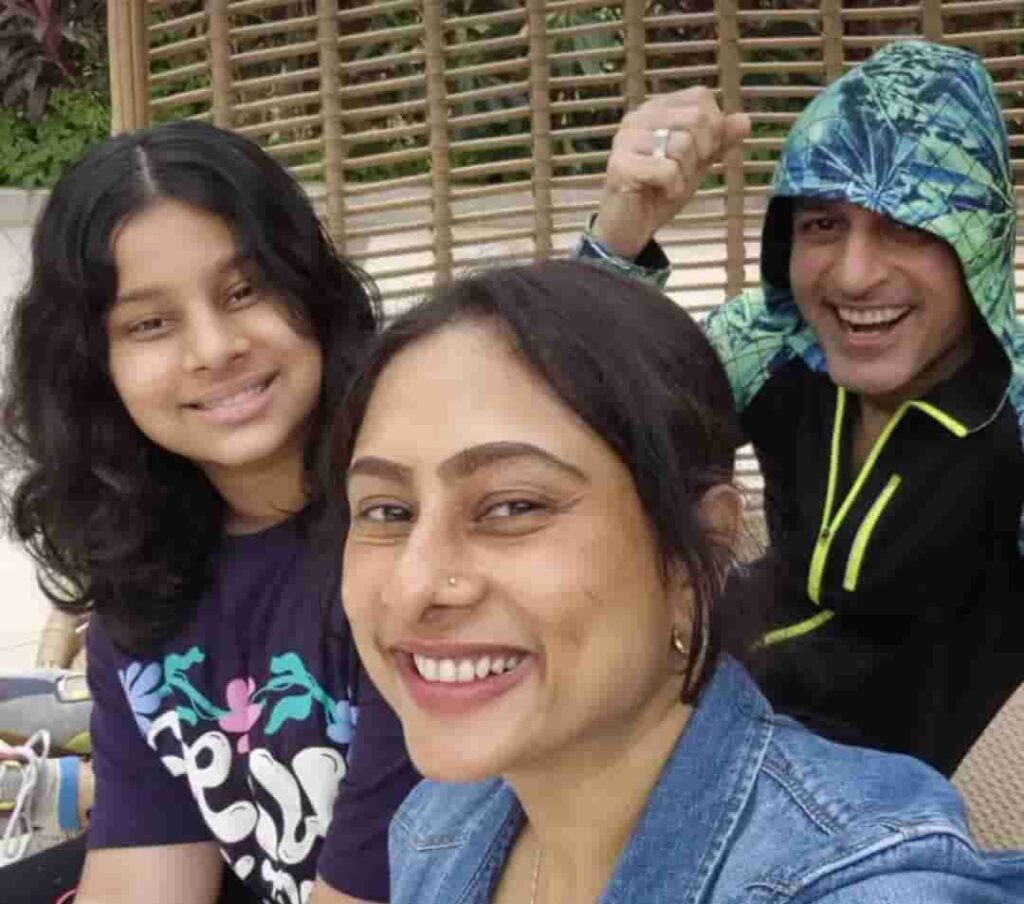 शक्ति आनंद जीवन परिचय Shakti Anand biography in hindi (अभिनेता) 3 Shakti Anand family photo