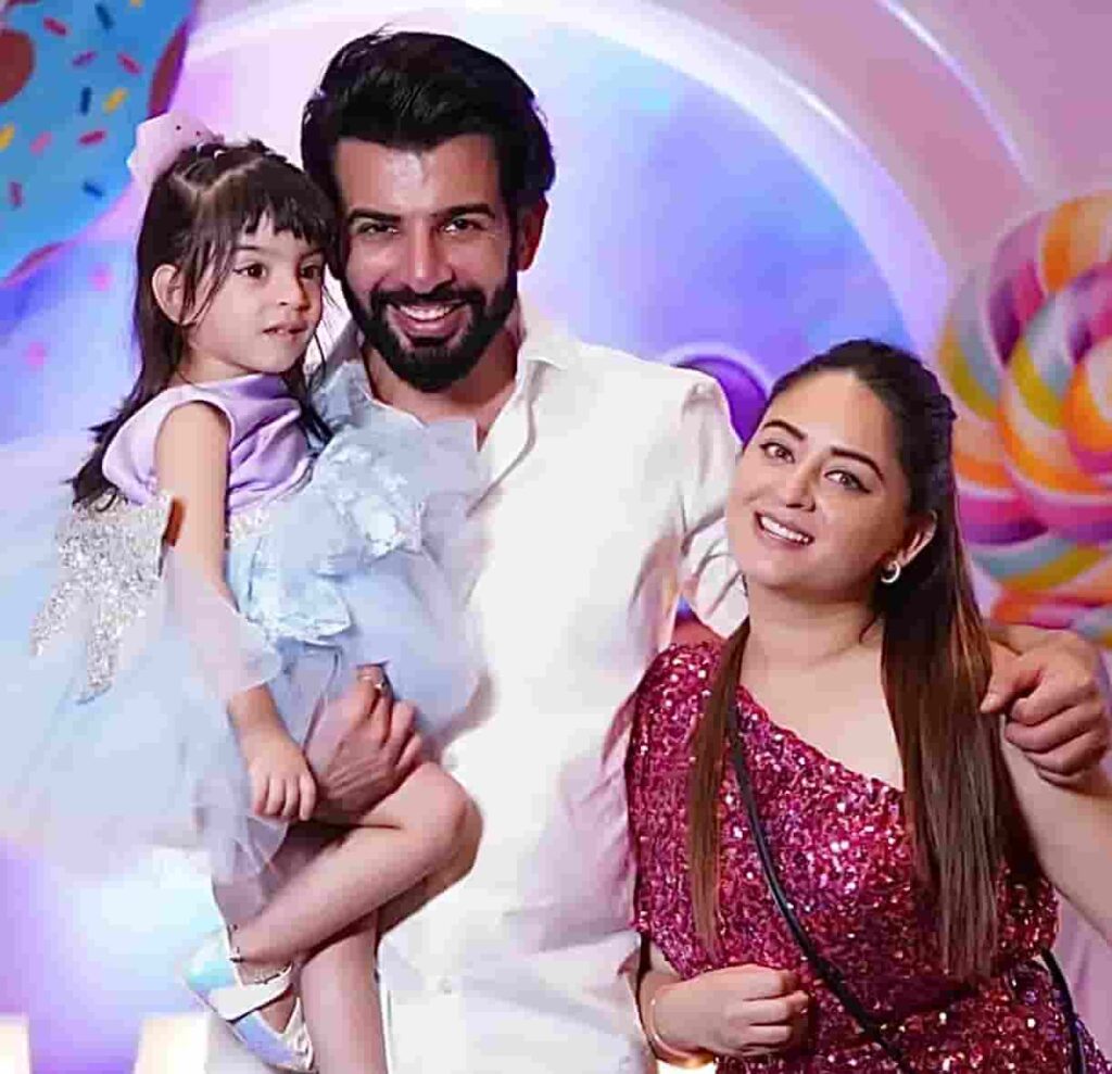 जय भानुशाली जीवन परिचय Jay bhanushali biography in hindi (अभिनेता) 3 जय भानुशाली जीवन परिचय Jay bhanushali biography in hindi (अभिनेता)