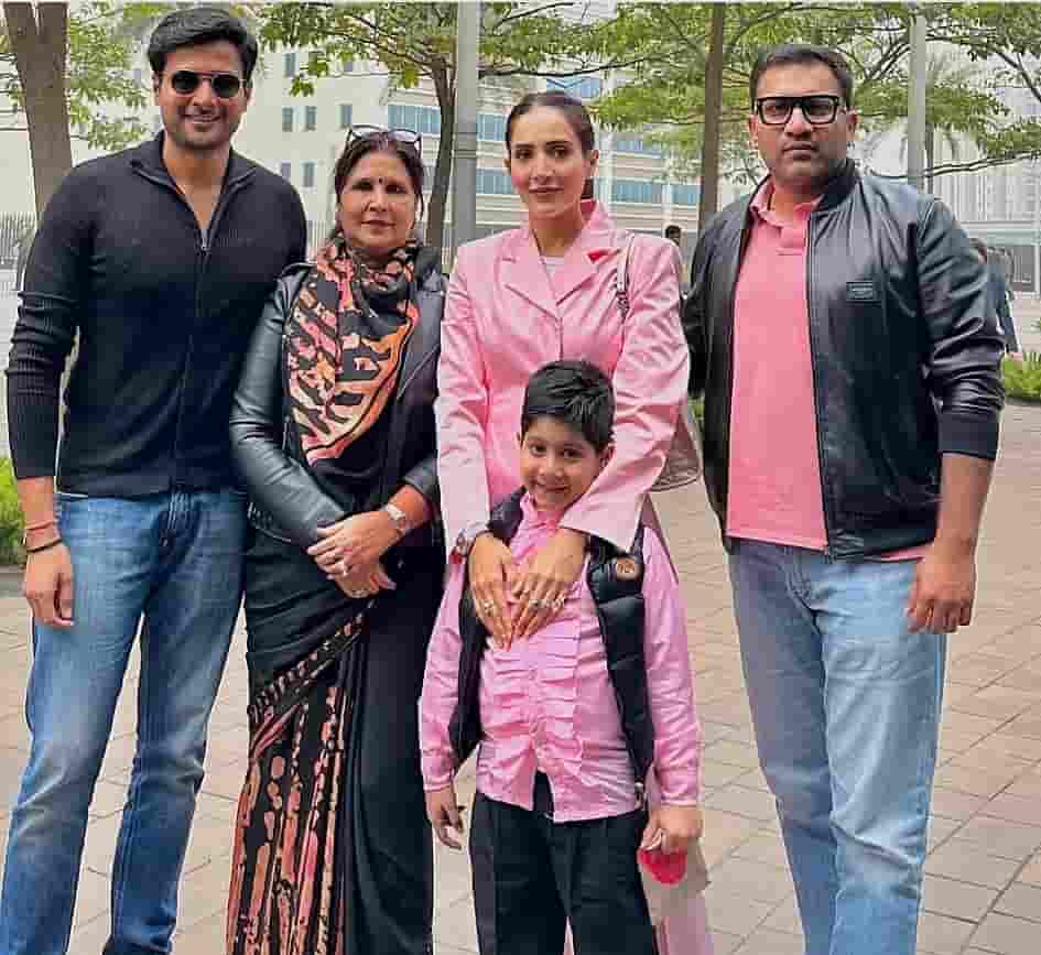 शेरी सिंह जीवन परिचय Sherry singh biography in hindi (मिसेज यूनिवर्स 2025) 2 शेरी सिंह जीवन परिचय Sherry singh biography in hindi (मिस यूनिवर्स 2025)