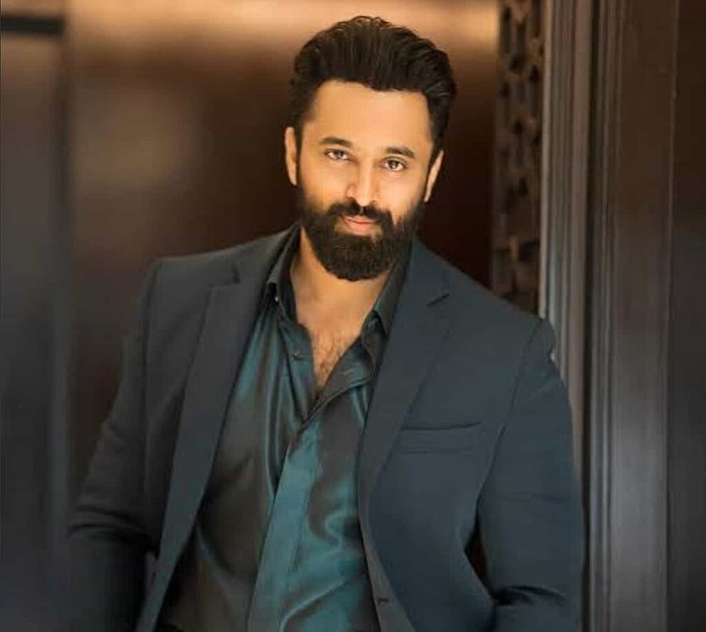 उन्नी मुकुंदन जीवन परिचय Unni mukundan biography in hindi (अभिनेता)