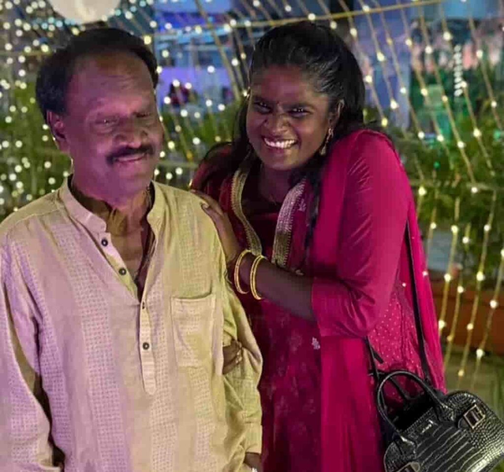 थिरुश कामिनी जीवन परिचय Thirush kamini biography in hindi (क्रिकेटर)