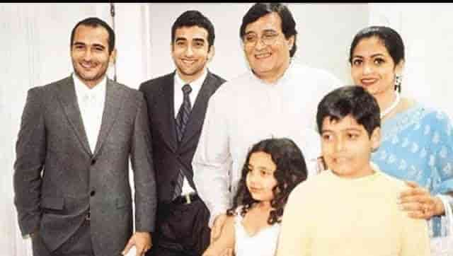 Akshay khanna father photo