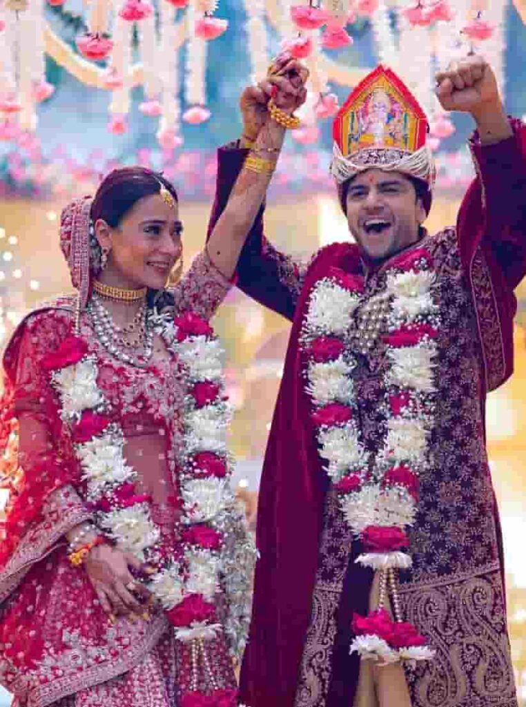 Sara khan husband photo