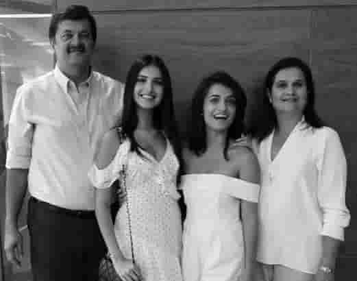 Tara Sutaria family photo