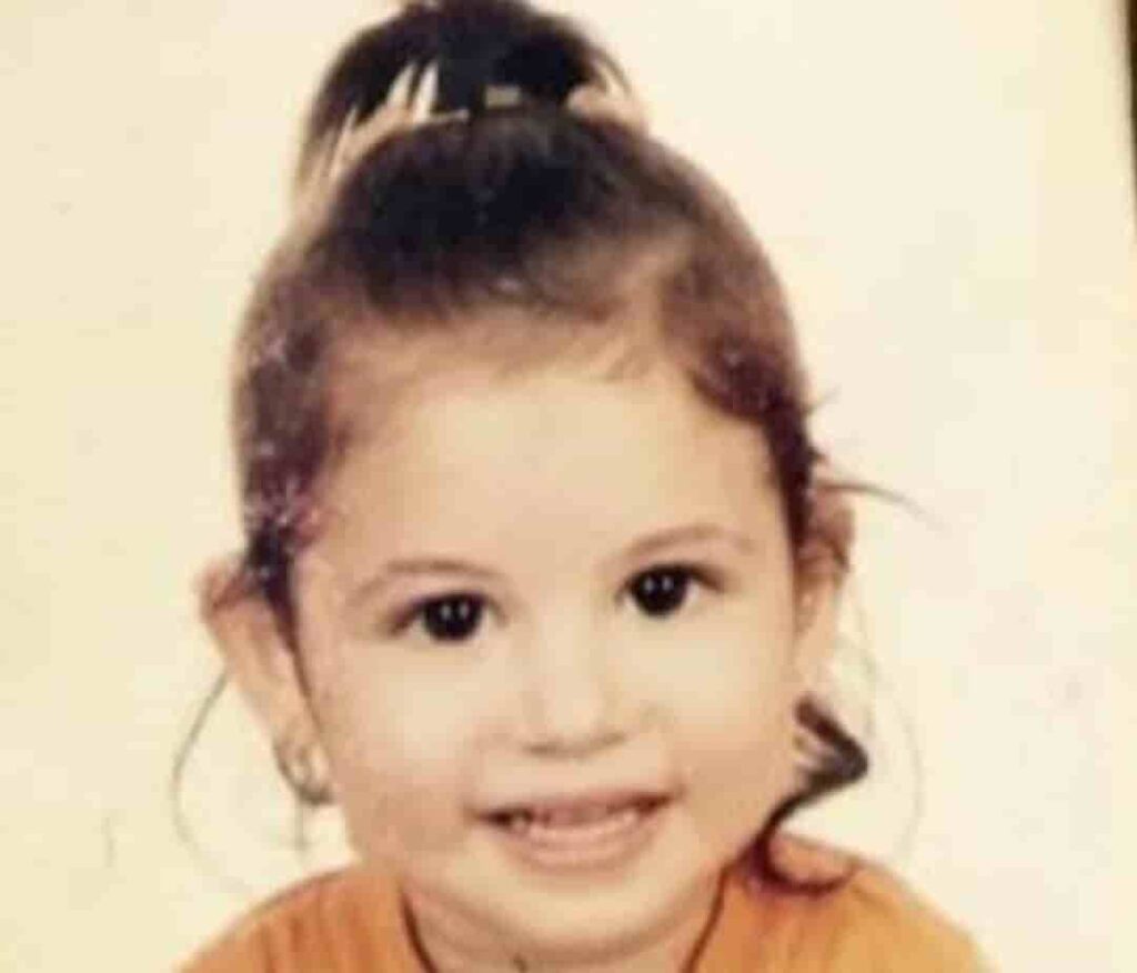 Harshaali malhotra childhood photo