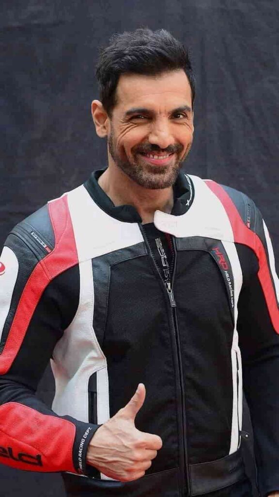 जॉन अब्राहम जीवन परिचय John Abraham biography in hindi (अभिनेता)