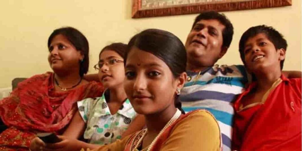 Ulka gupta family photo