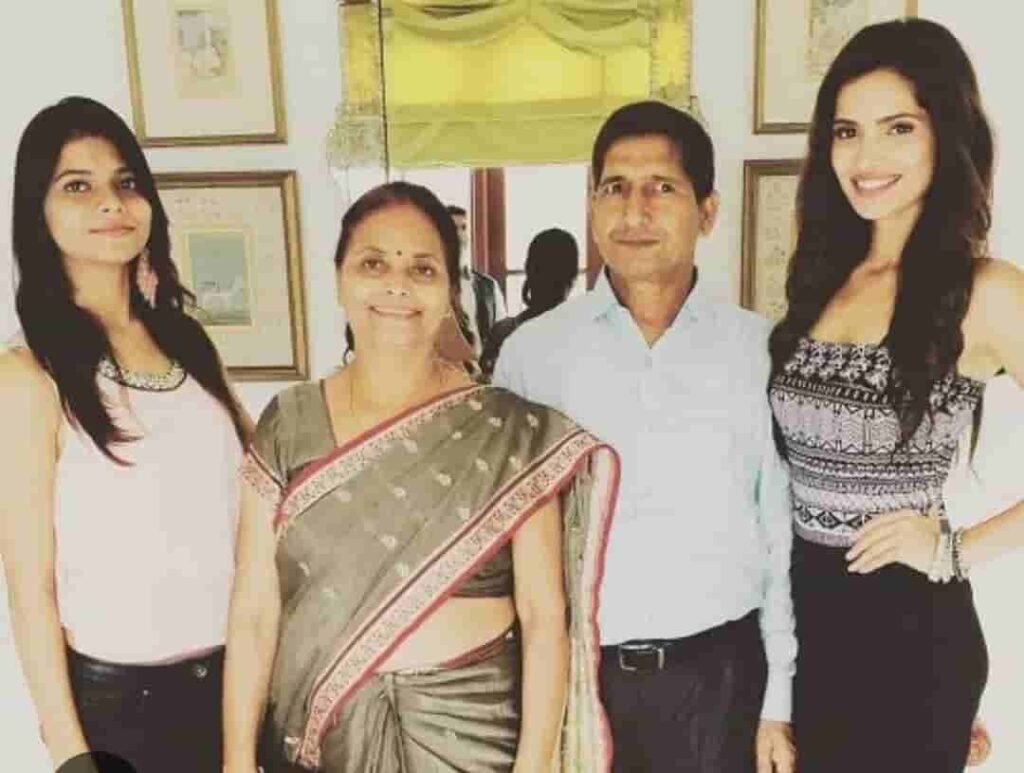 Vartika singh family photo
