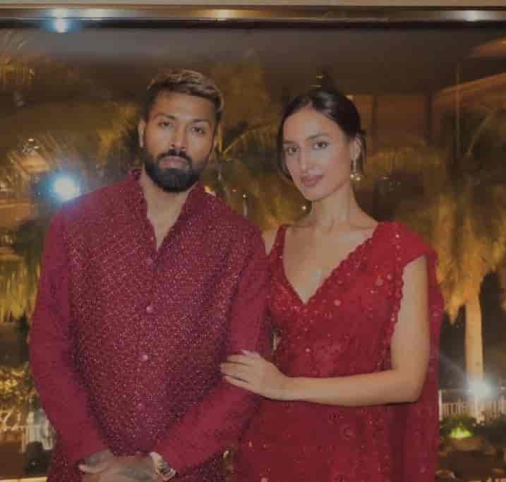 माहिका शर्मा जीवन परिचय Mahieka Sharma biography in hindi (Fashion model) 2 mahieka sharma bf