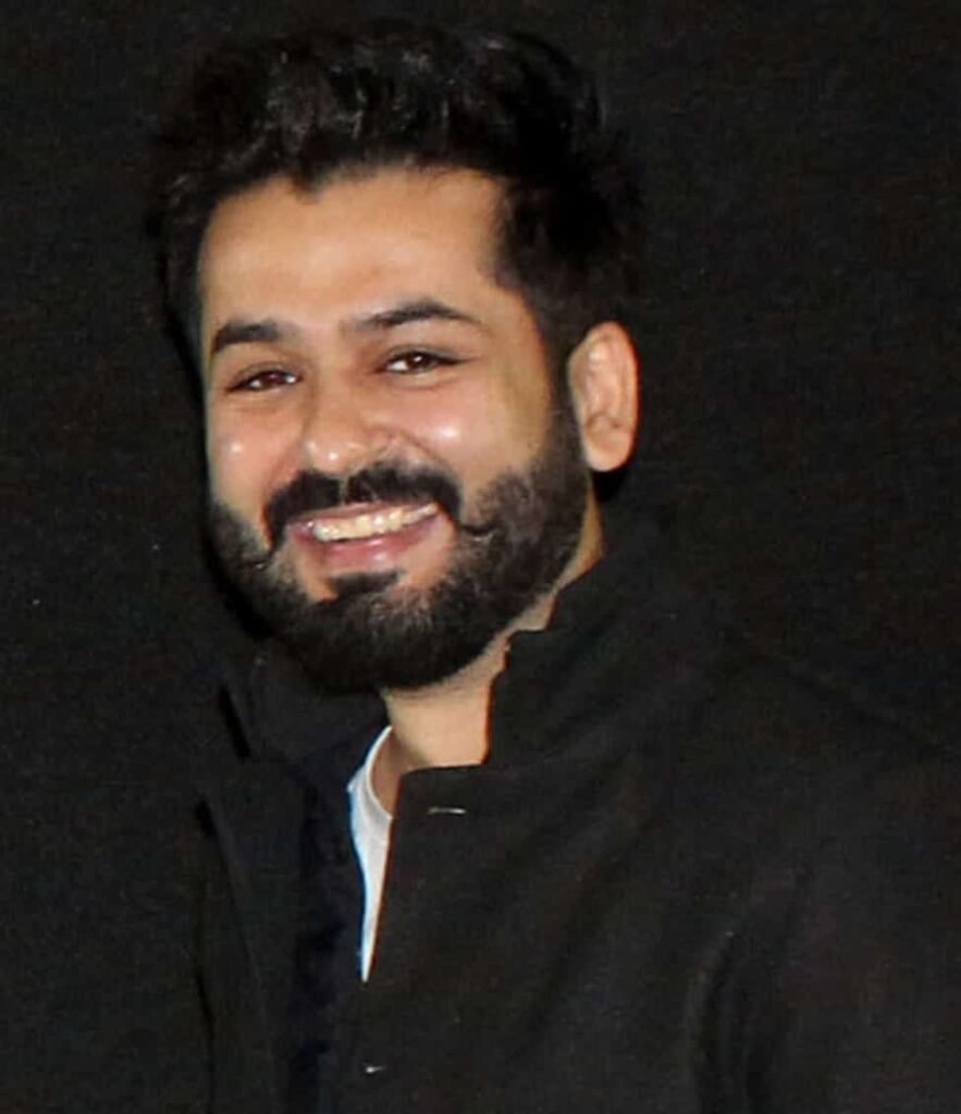 आदित्य धर जीवन परिचय Aditya dhar biography in hindi (फिल्म निर्माता)