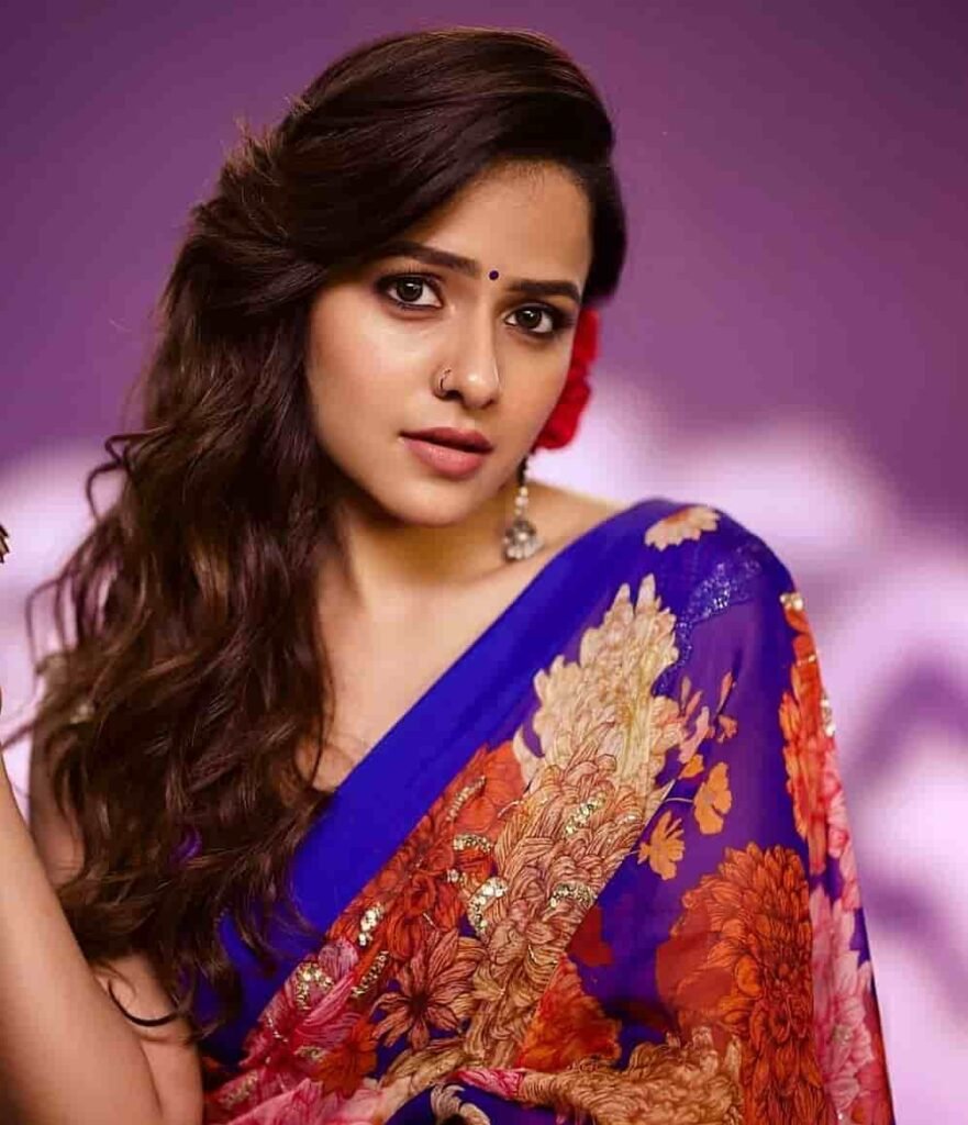 वैश्णवी चैतन्य जीवन परिचय Vaishnavi chaitanya biography in hindi (अभिनेत्री)