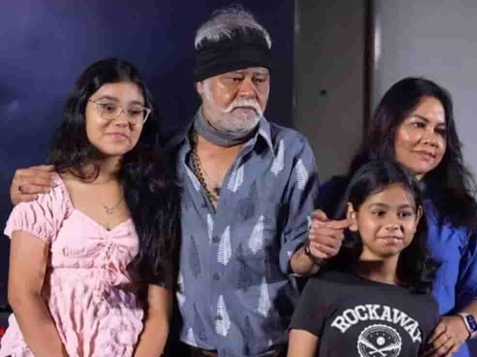 संजय मिश्रा जीवन परिचय Sanjay Mishra biography in hindi (अभिनेता) 3 Sanjay Mishra family photo
