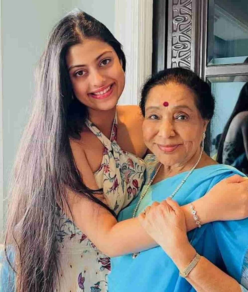 जनाई भोसले जीवन परिचय Janai bhosle biography in hindi (गायिका) 3 जनाई भोसले जीवन परिचय Janai bhosle biography in hindi (गायिका)