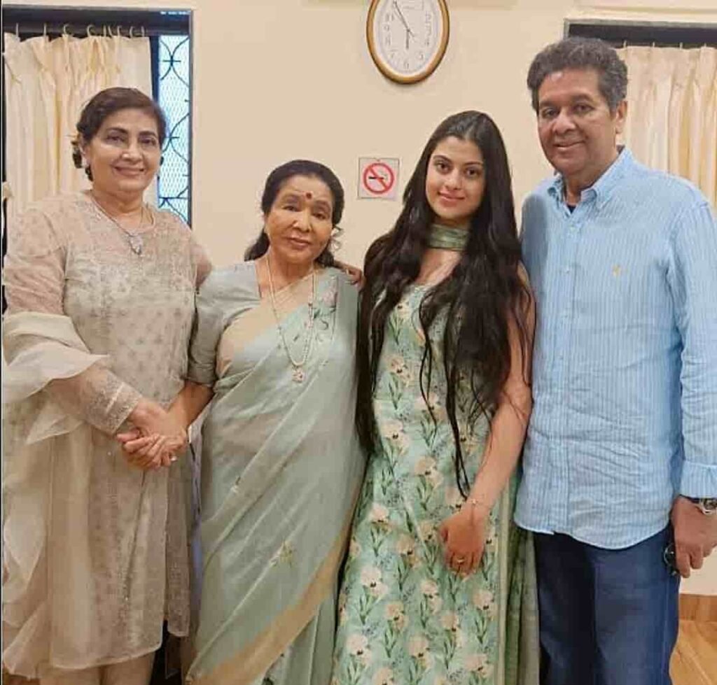 जनाई भोसले जीवन परिचय Janai bhosle biography in hindi (गायिका) 2 जनाई भोसले जीवन परिचय Janai bhosle biography in hindi (गायिका)