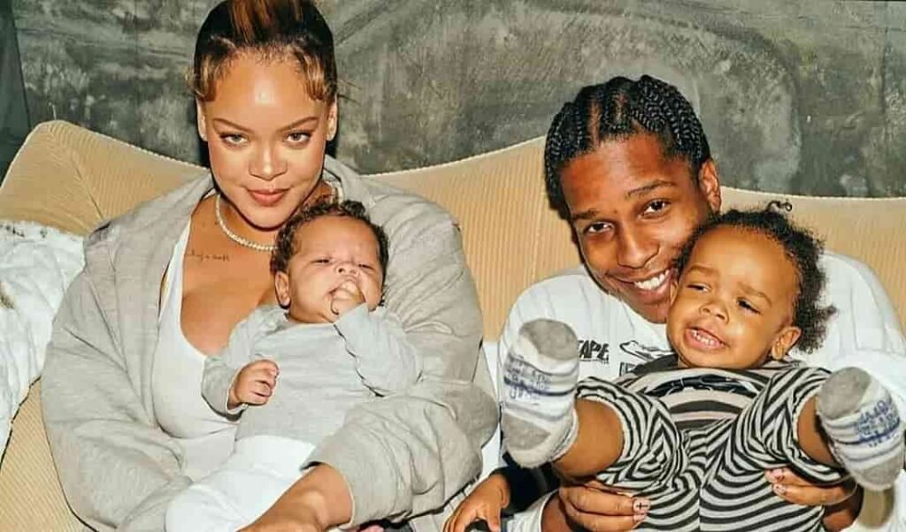 रिहाना जीवन परिचय Rihanna biography in hindi (गायिका)