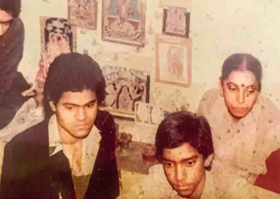 संजय मिश्रा जीवन परिचय Sanjay Mishra biography in hindi (अभिनेता) 4 संजय मिश्रा जीवन परिचय Sanjay Mishra biography in hindi (अभिनेता)