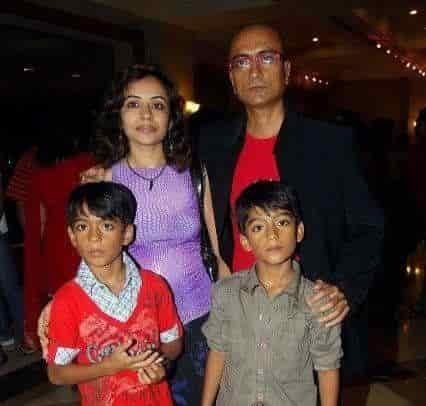 Amit Bhatt family photo