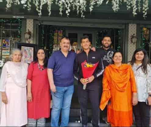 Arshin kulkarni family photo